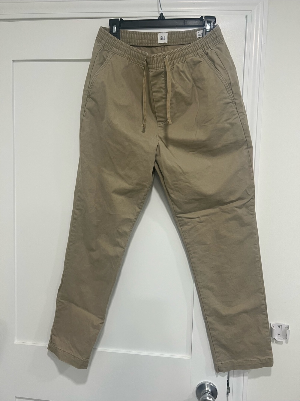 Old Navy Men's Tan Drawstring Chinos size small